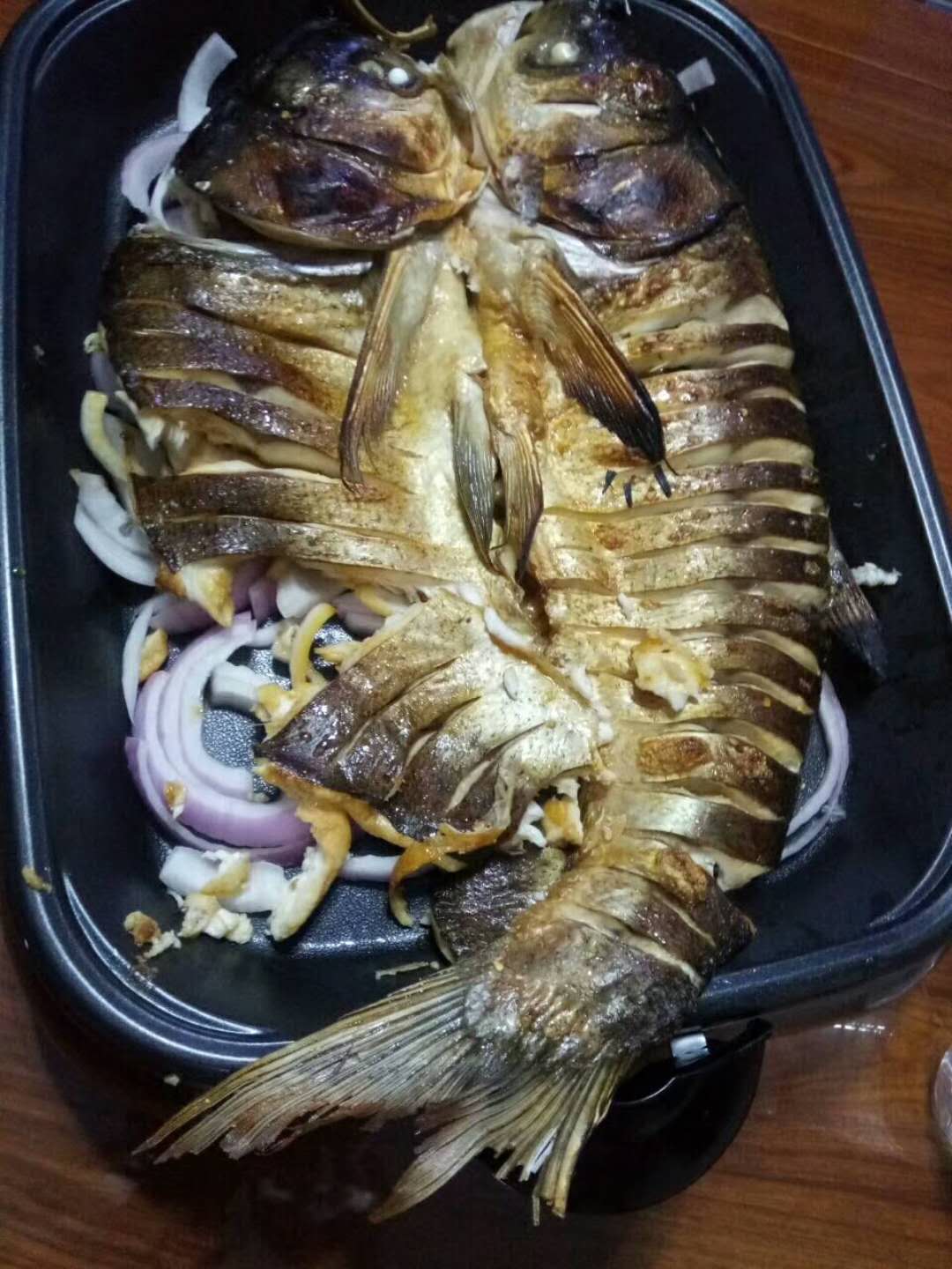 烤魚(yú) 烤魚(yú)